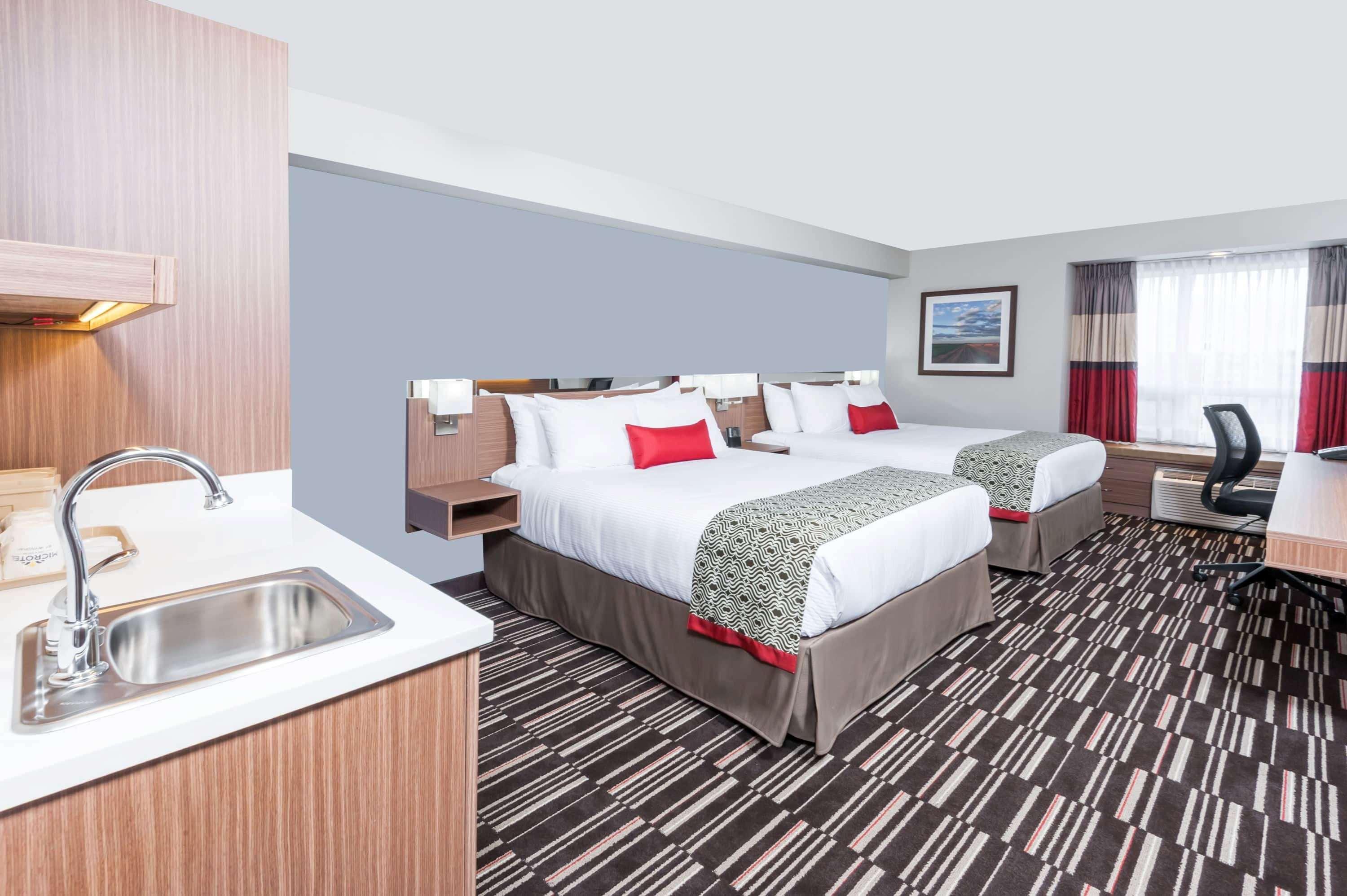 Microtel Inn & Suites By Wyndham Fort Saint John Fort St. John Zewnętrze zdjęcie